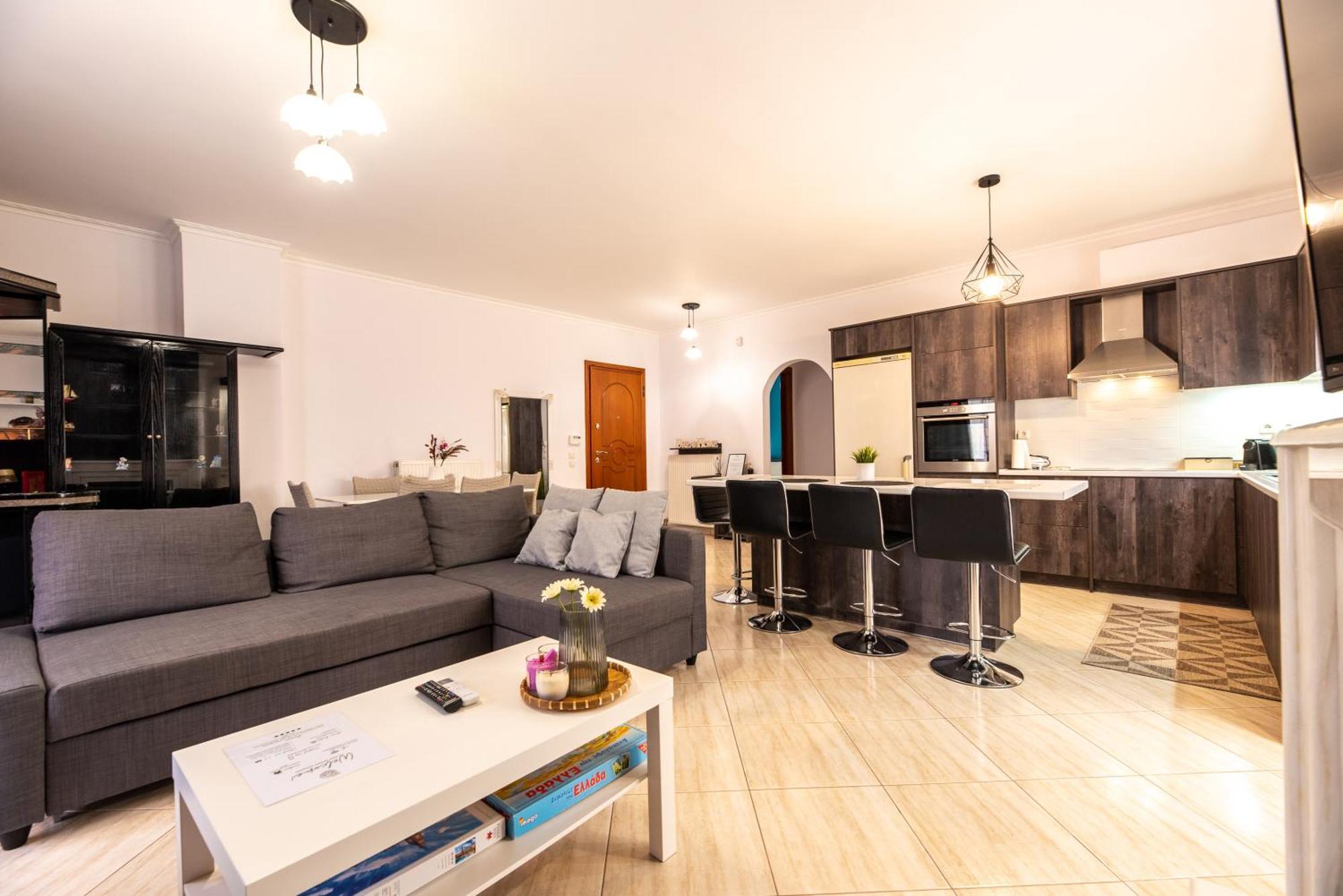 Sea And Airport Apartment Артемида Екстериор снимка