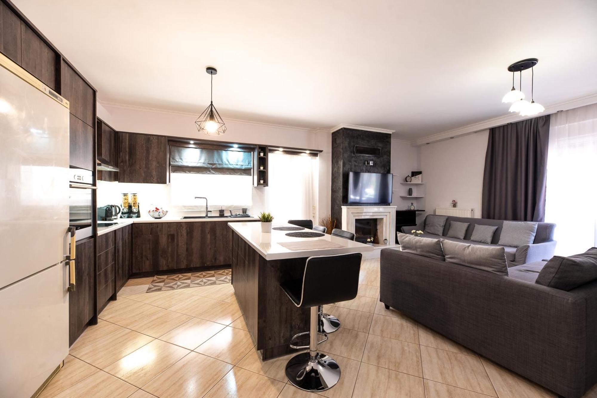 Sea And Airport Apartment Артемида Екстериор снимка