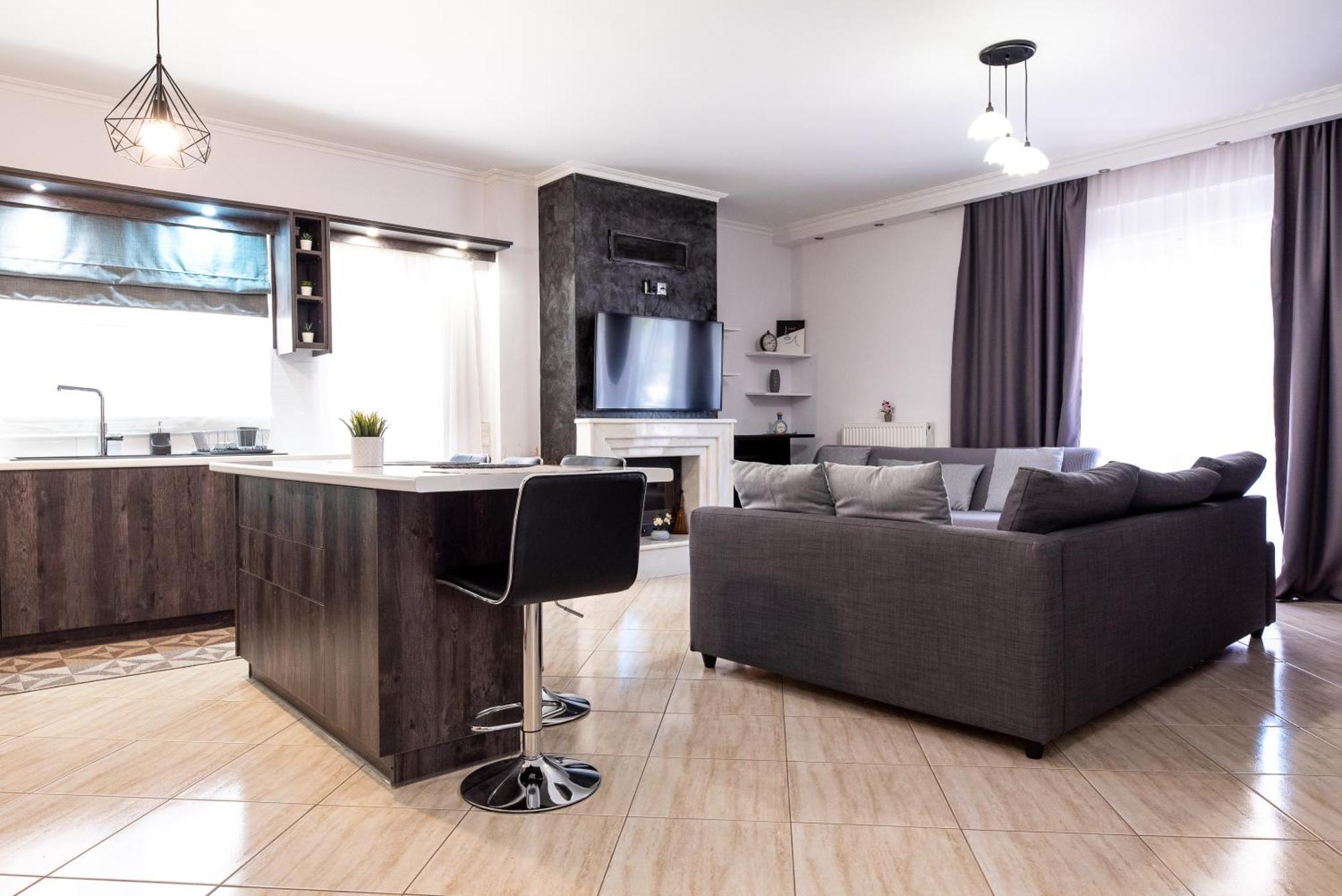 Sea And Airport Apartment Артемида Екстериор снимка